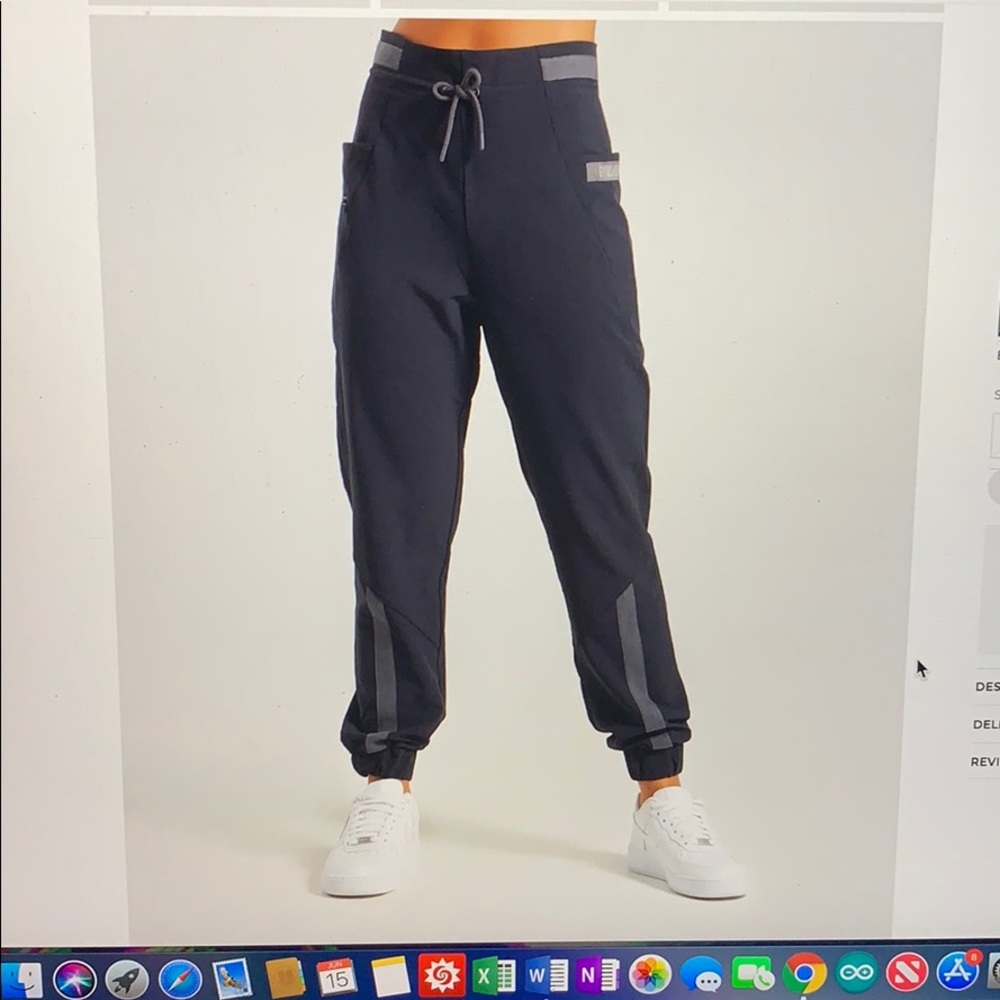 Gymshark box utility jogger